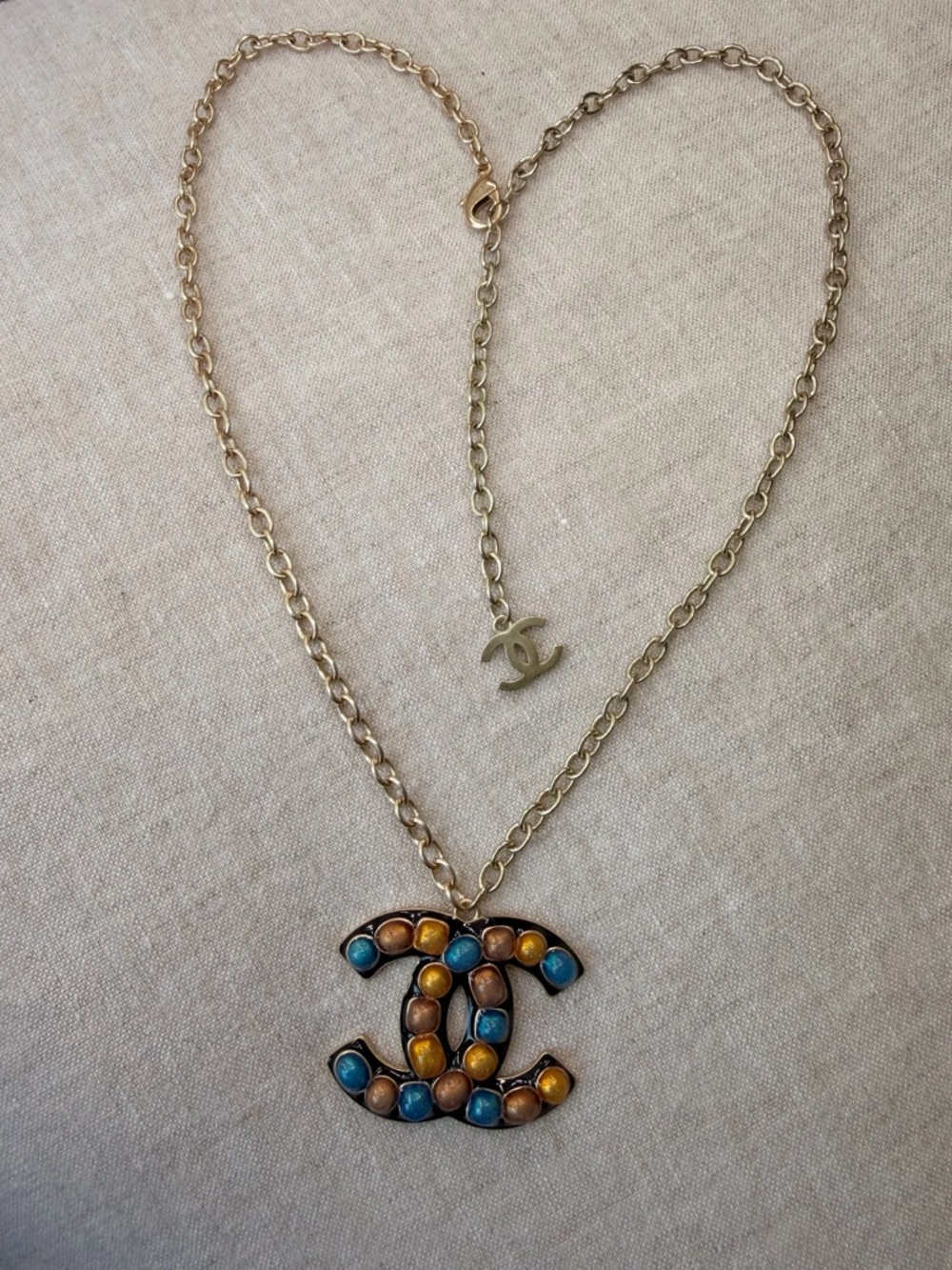 CHANEL Blue and Gold CC Logo Pendant Necklace - Picture 5 of 9